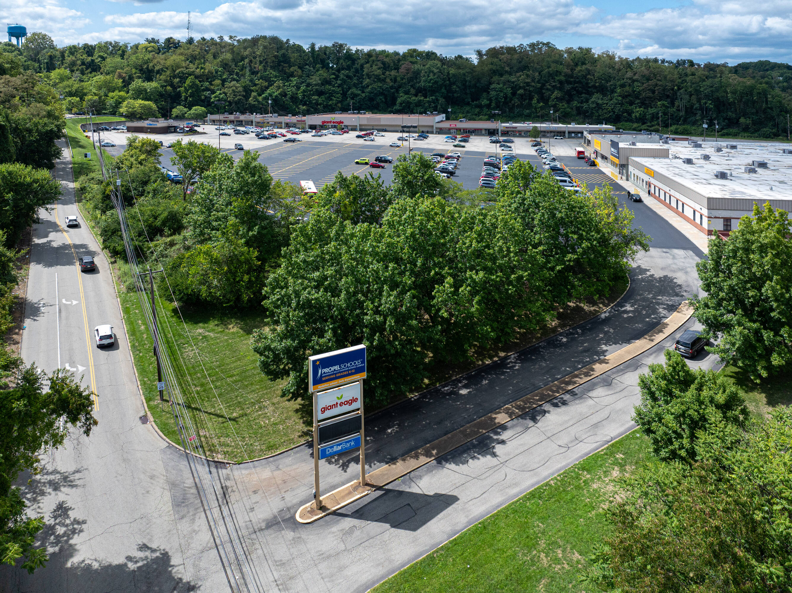 Braddock Hills Retail Portfolio